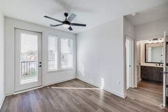 Building Photo - Ellison Museum District