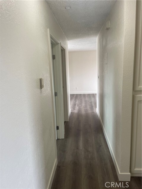 Foto del edificio - 6633 Orchard Ave