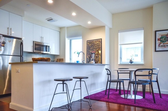 Interior Photo - The Giovanni