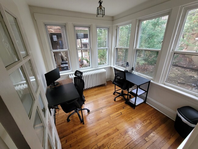 Office or Dining Area - 5331 Beeler St