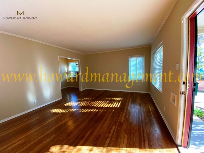 Foto del edificio - Lovely home with extra large backyard, con...