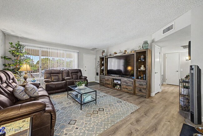 Foto del edificio - 18407 N 132nd Ave