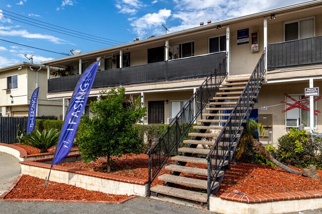 Foto del edificio - 916 S. Cambridge St.