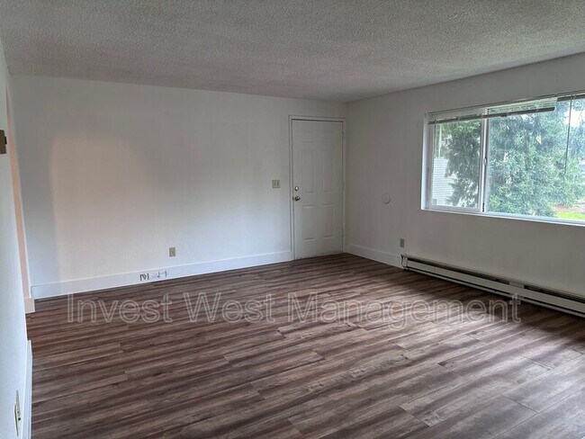 Foto del edificio - 4212 NE 137th Ave