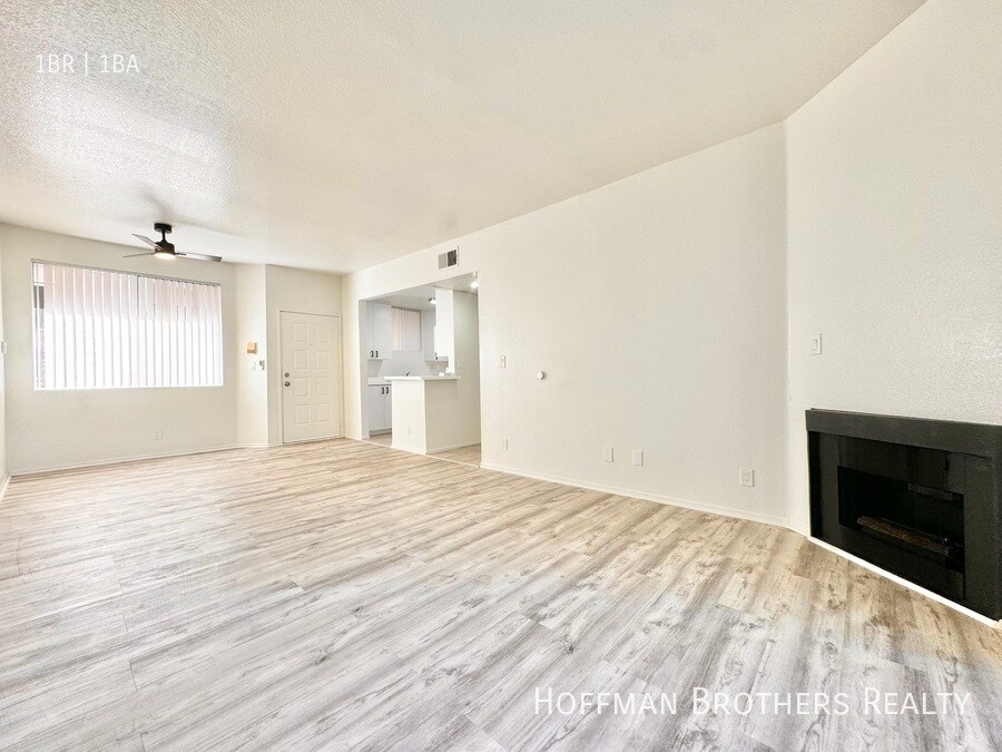 Foto principal - 7372 Hawthorn Ave