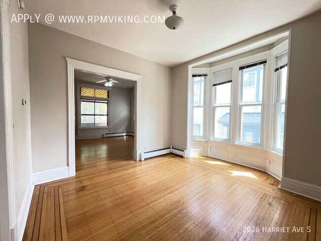 Building Photo - 2 Br 1 Ba Ground Level Duplex Unit with 2 ...