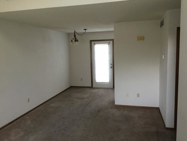 Building Photo - 1 bedroom in Wichita KS 67212