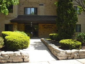 Building Photo - 201 Campus Pky