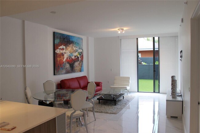 Foto del edificio - 201 SW 17th Rd