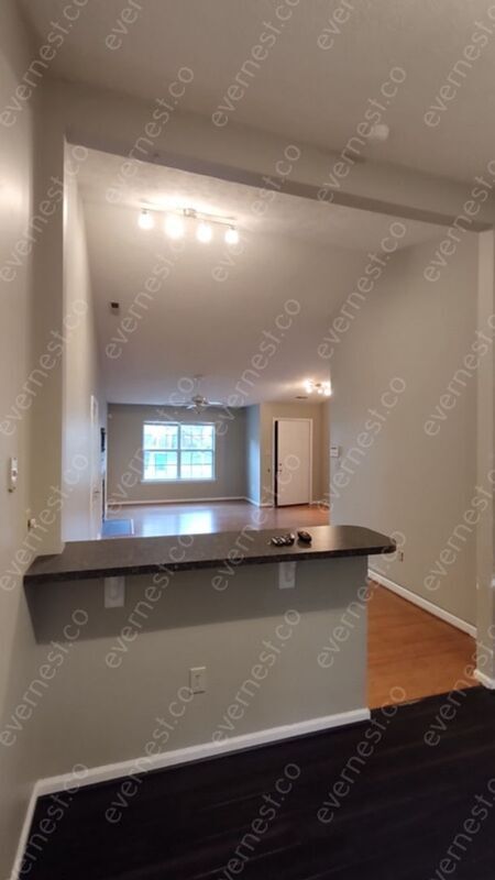 Building Photo - 6015 Fox Hill Rd