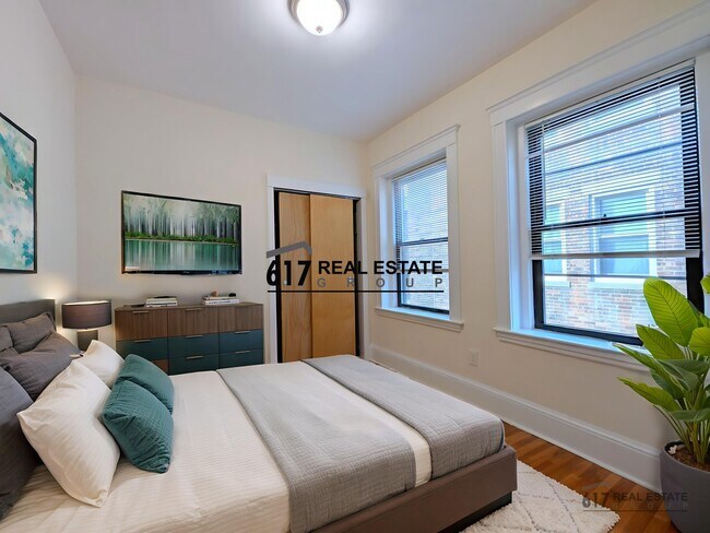 Building Photo - 1315 Commonwealth Ave