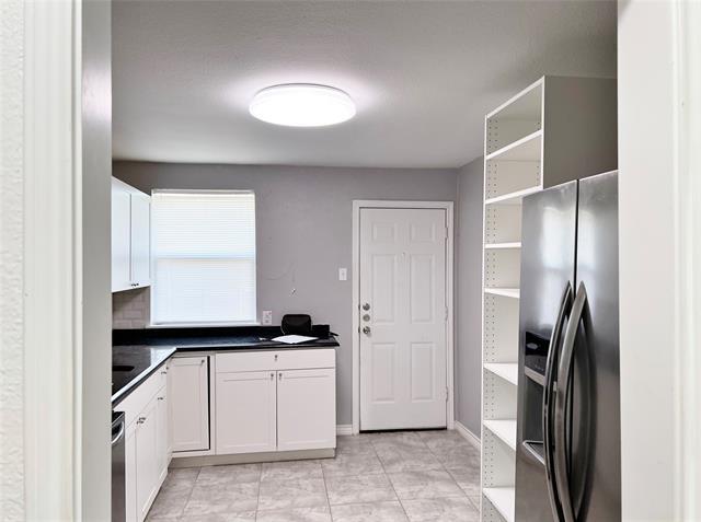 Building Photo - 1903 Dryden Dr