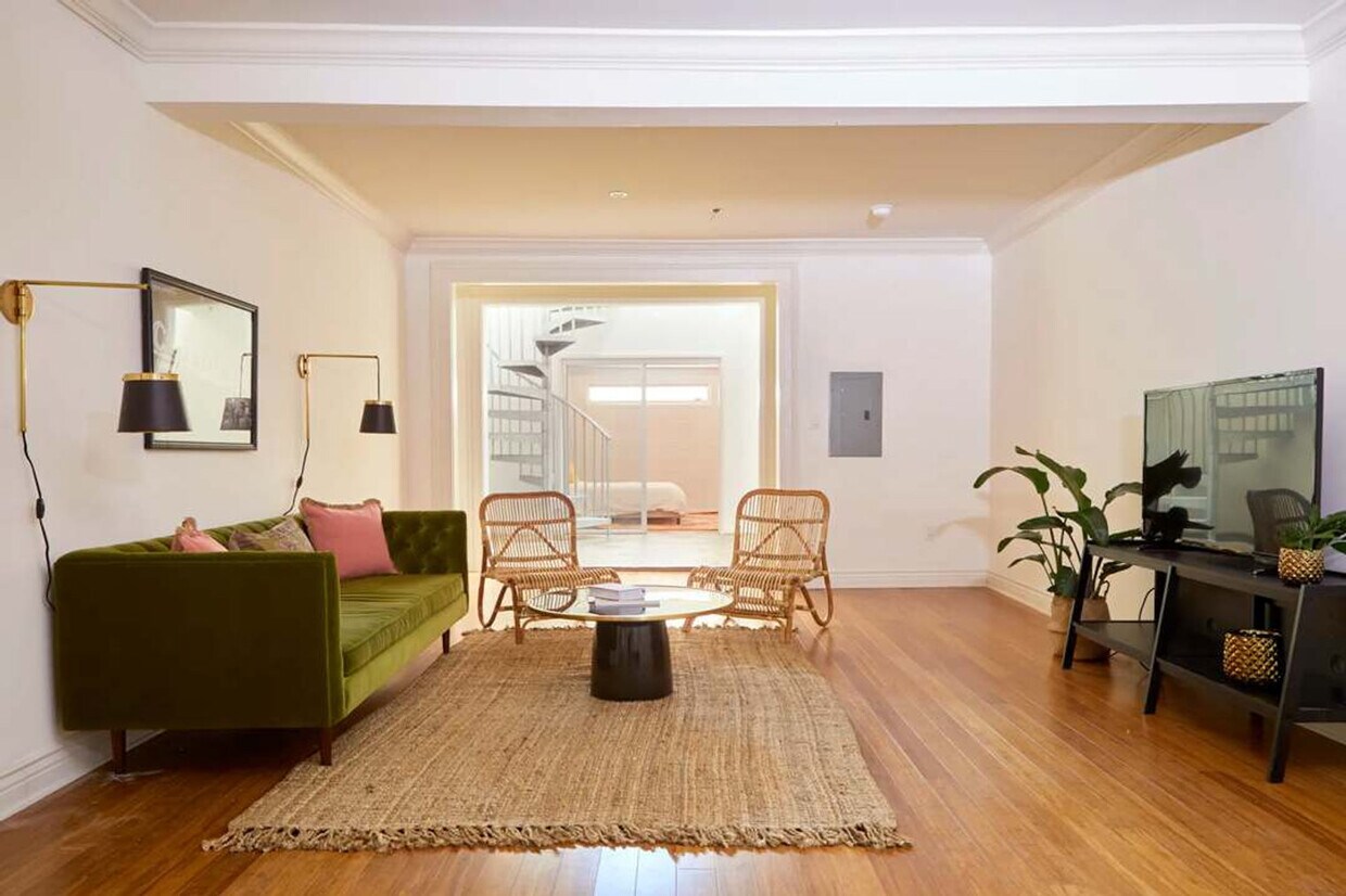 Foto principal - 2317 N Rampart St