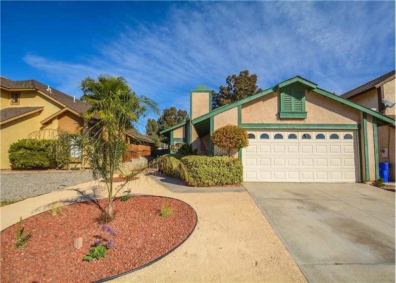 Primary Photo - 13672 Gemini St