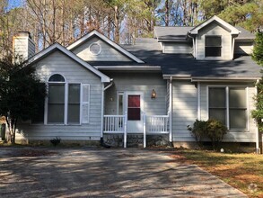 Building Photo - 112 Barrett Pl