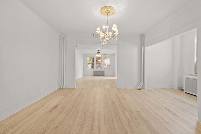 Building Photo - 391 Fairmount Ave