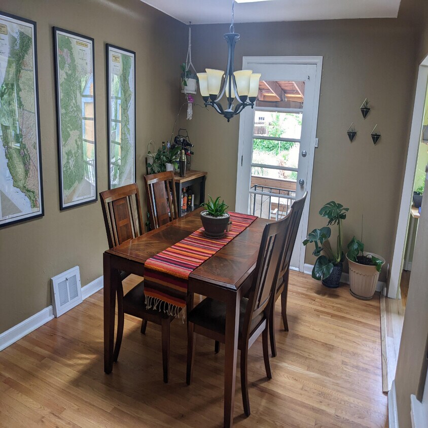 Foto principal - 2720 S Franklin St