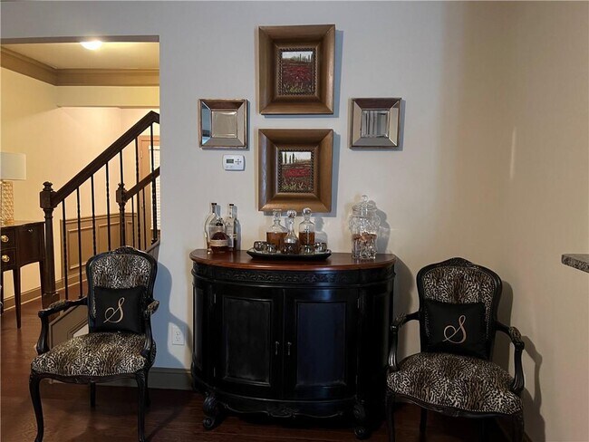 Building Photo - 665 Township Cir