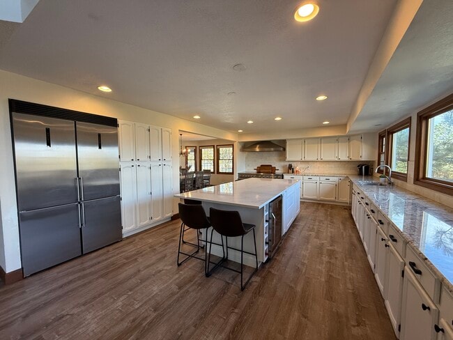 Building Photo - 20429 Sagewood Ln