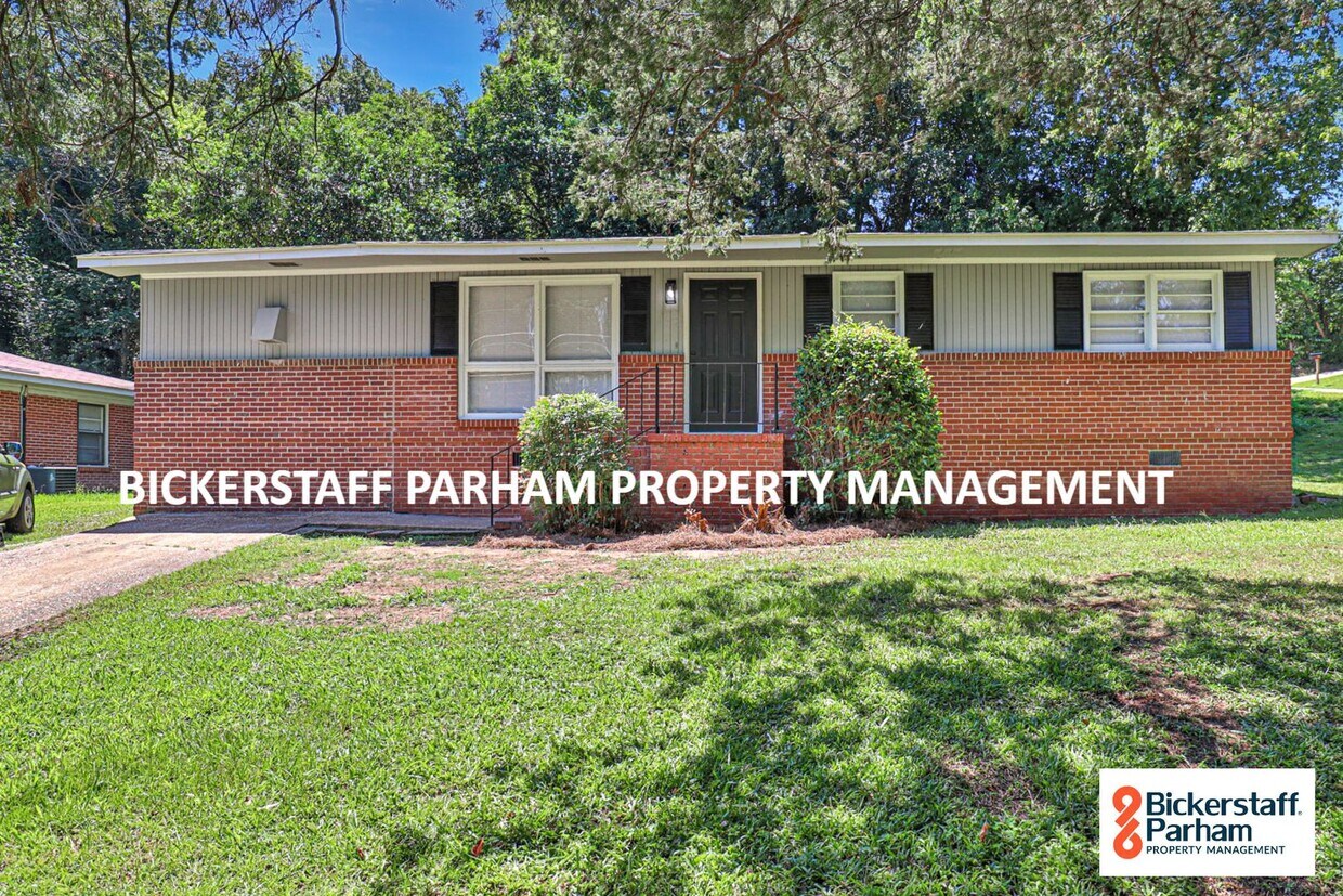 Foto principal - Welcome to this charming 3-bedroom, 1-bath...