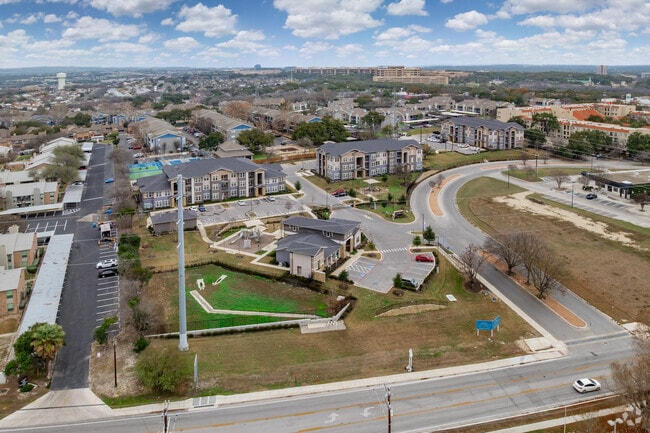 Building Photo - The Nightingale