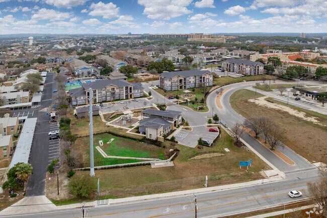 Foto del edificio - The Nightingale