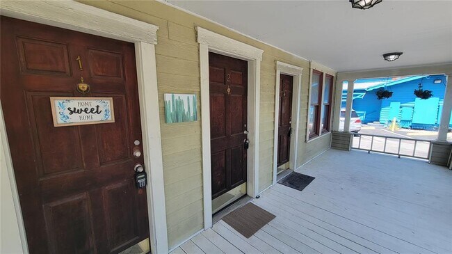Building Photo - 103 S Westland Ave