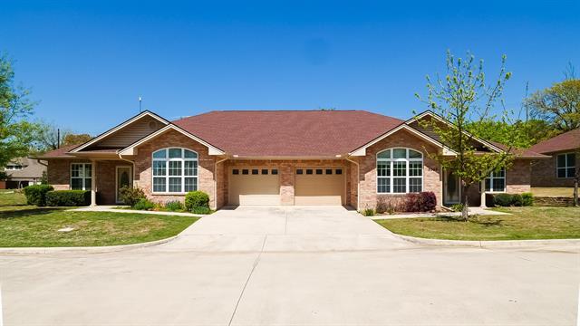 Building Photo - 3900 Montecito