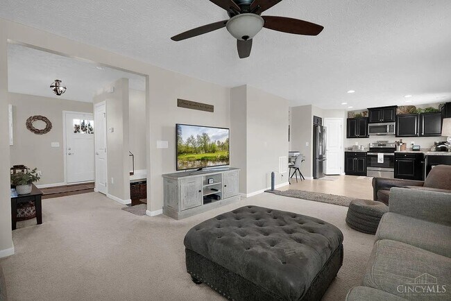 Foto del edificio - 4595 Kibbey Ln