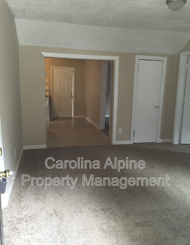 Building Photo - 2300 Kennesaw Dr