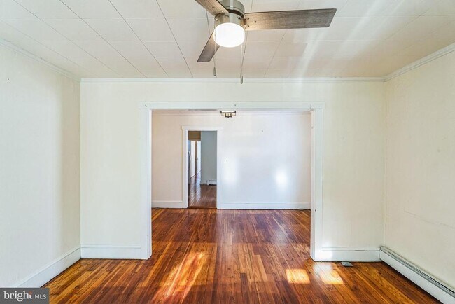 Foto del edificio - 1116 Maple St