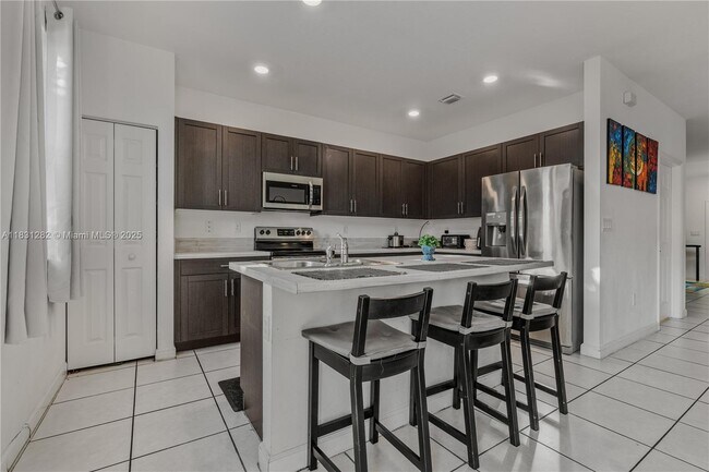 Foto del edificio - 12754 SW 230th St