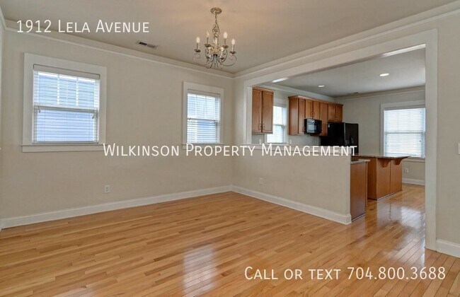 Building Photo - Highly Desirable 3-Story 3Br/3.5Bth 2-Car ...