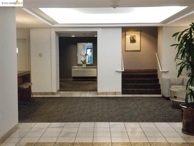 Foto del edificio - 1 Daniel Burnham Ct