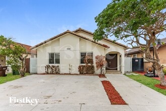 Building Photo - 6914 W 24th Ln