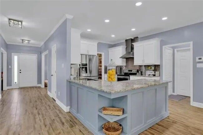 Foto del edificio - 828 Windsor Oak Cir