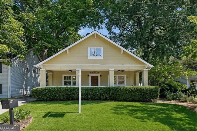 Foto del edificio - 805 Holmes St NW