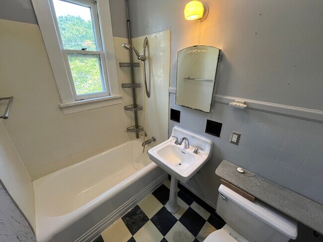 Foto del edificio - 428 Delaware St