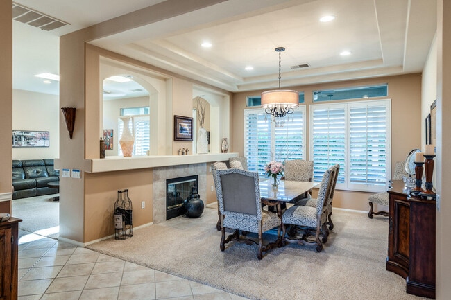Building Photo - 80571 Hoylake Dr