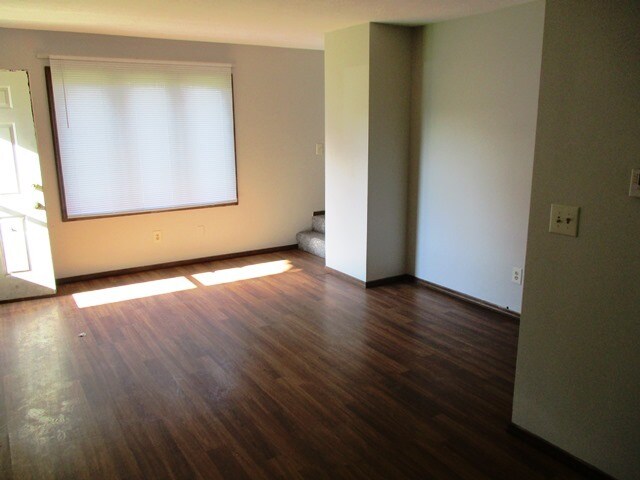 Building Photo - 1507 Northbrook Dr