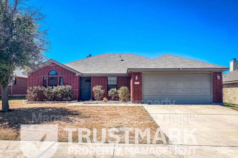 Primary Photo - 2702 Littlewood Dr
