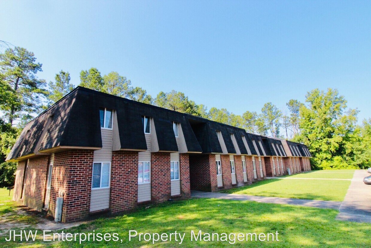 Primary Photo - 656 Woodyard Rd