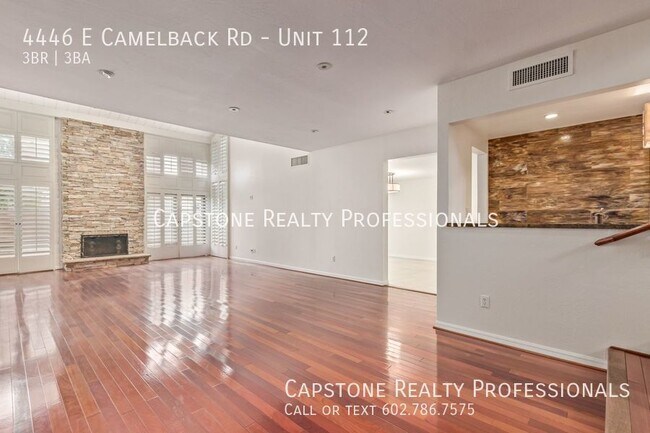 Foto del edificio - Stunning 3 Bedroom, 2.5 Bath Townhome in H...