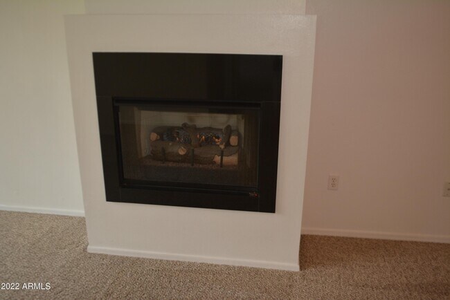 Foto del edificio - 1701 E Colter St