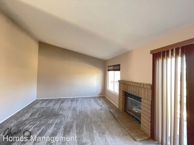 Building Photo - 3 br, 3 bath House - 2050 Skyview Glen