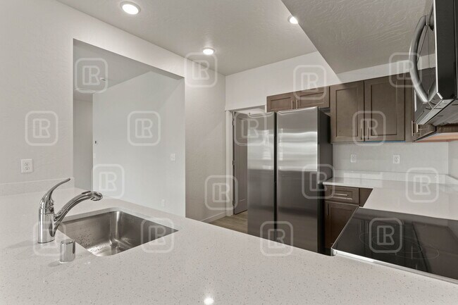 Foto del edificio - 309 S Grady Rd