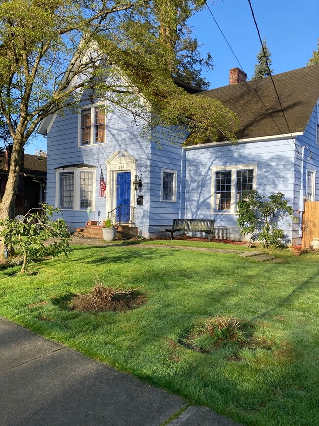 Building Photo - 214 S Blakeley St
