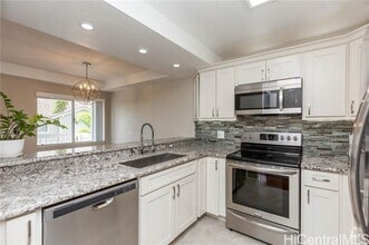 Building Photo - 92-1487-1487 Aliinui Dr