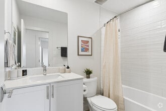 3BR, 2BA - 1,342SF - Bathroom - Oxenfree Stonebriar