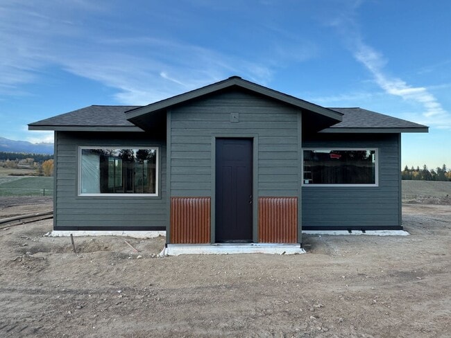 Building Photo - 1331 Roots Trl